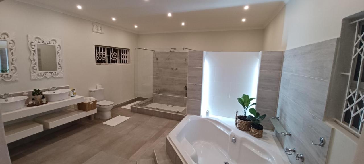 Millwood House Hotell Durban Exteriör bild